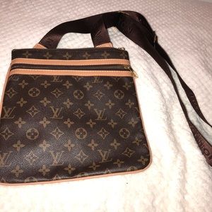 Louis Vuitton Crossbody